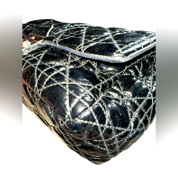 216 Preloved Christian Dior Miss Dior Cannage Patent Lambskin Leather - Picture 6 of 14